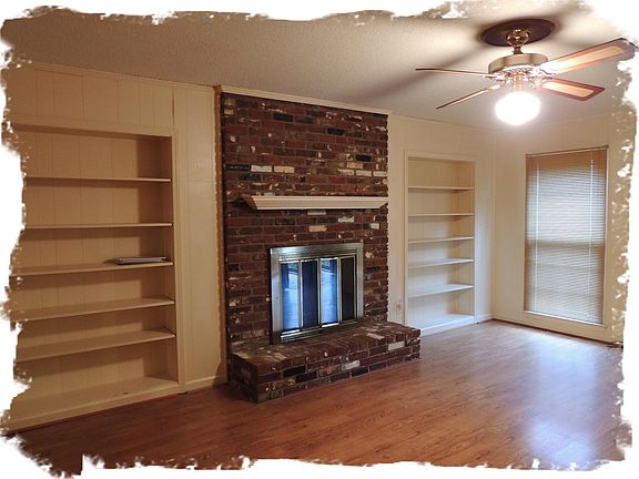4th image of 3023 Circle Gate Dr