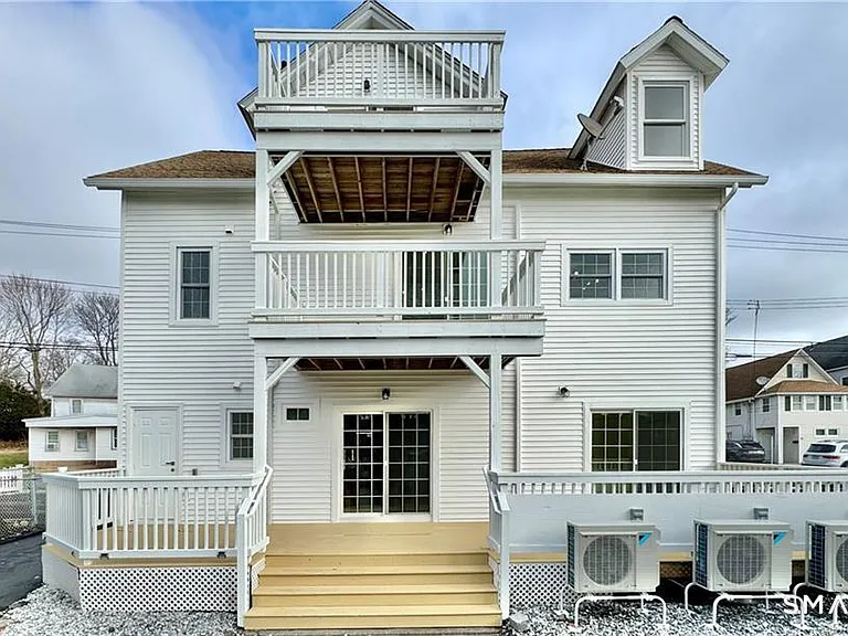 37 Village Rd #1 — Photo 13