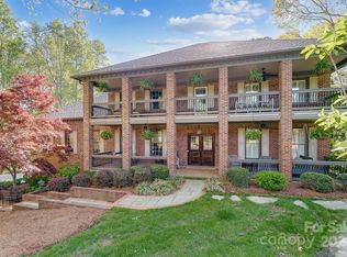 1200 Willow Oaks Trl, Matthews, NC 28104