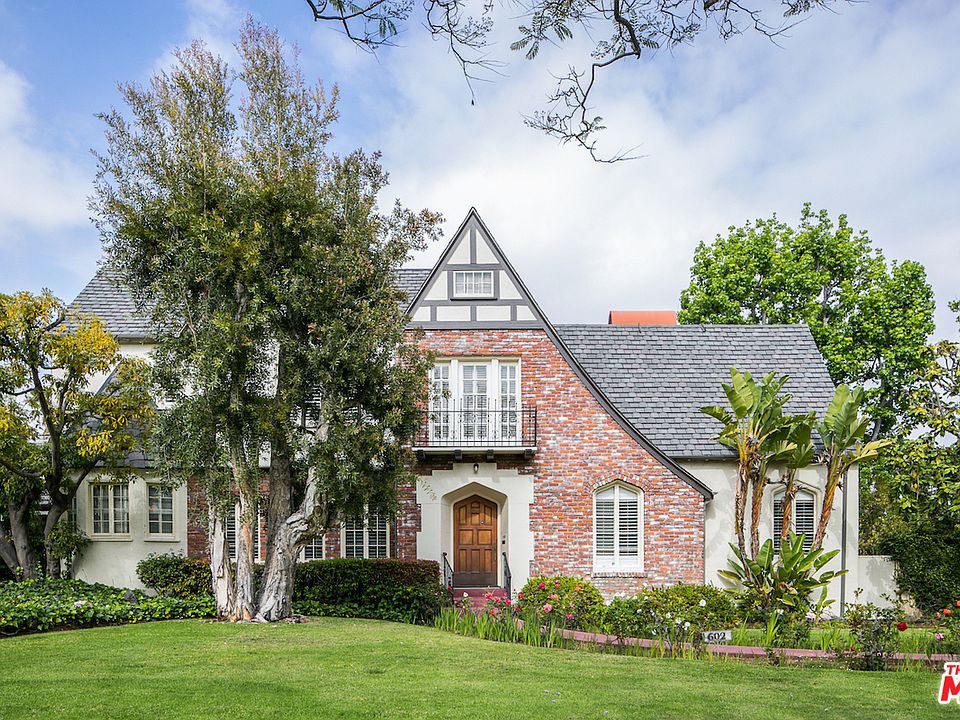 1st image of 602 N Palm Dr