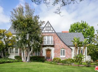 602 N Palm Dr, Beverly Hills, CA 90210
