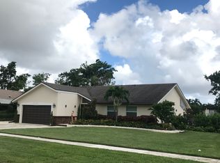 9254 Edgemont Ln, Boca Raton, FL 33434