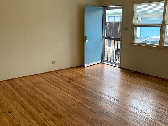 2nd image of 163 Casa St