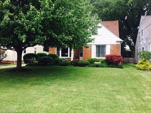 1st image of 21348 Cromwell Ave