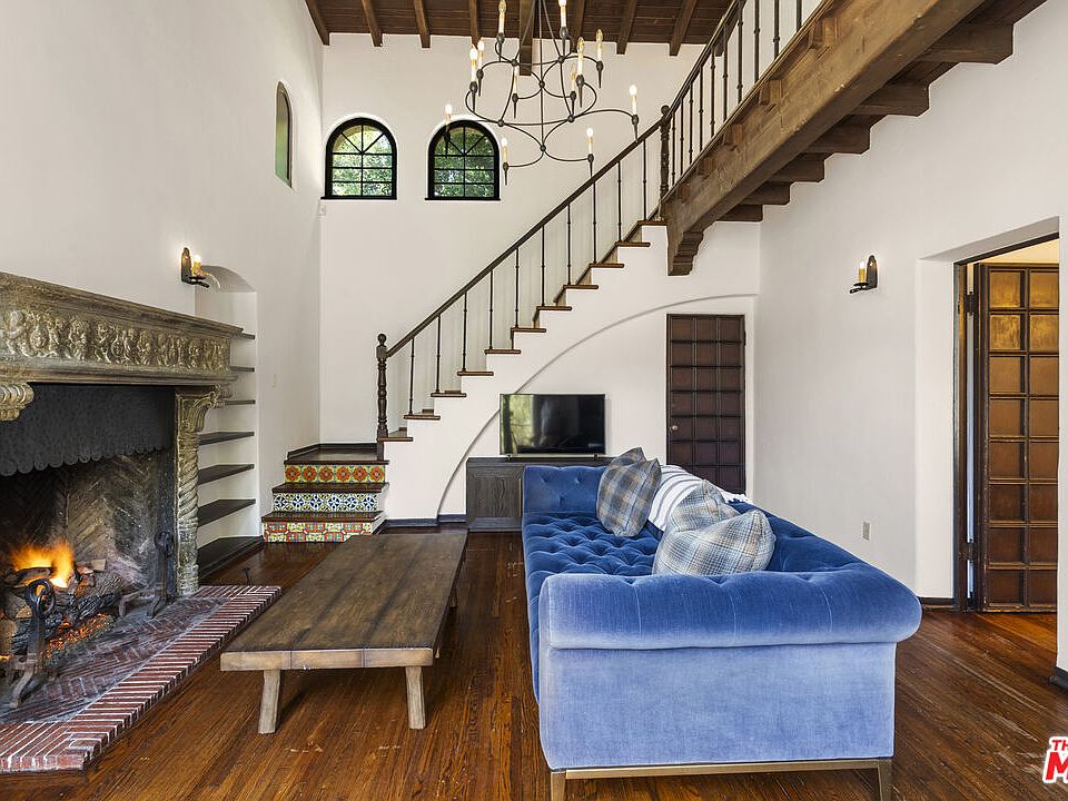 1st image of 1846 Grace Ave