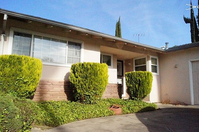 1st image of 2708 Dorine Way