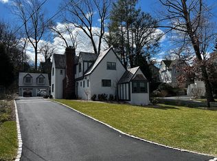 18 Edgemont Ave, Summit, NJ 07901