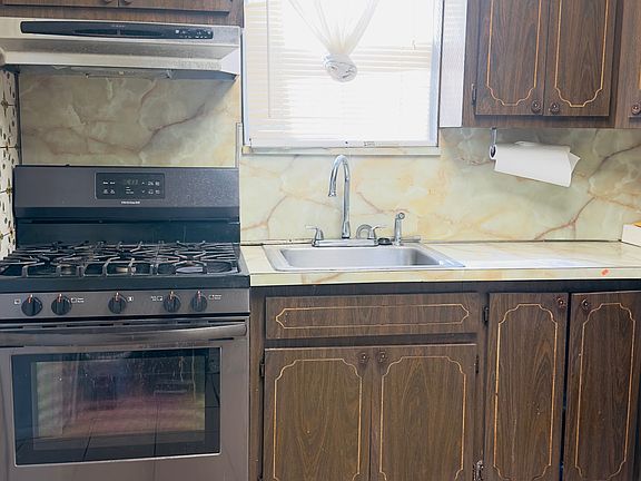2nd image of 1565 E 33rd St Floor 1