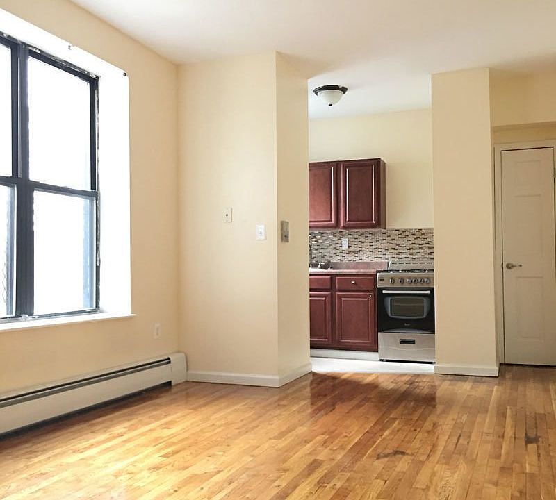 2nd image of 1561 Sterling Pl APT 3B