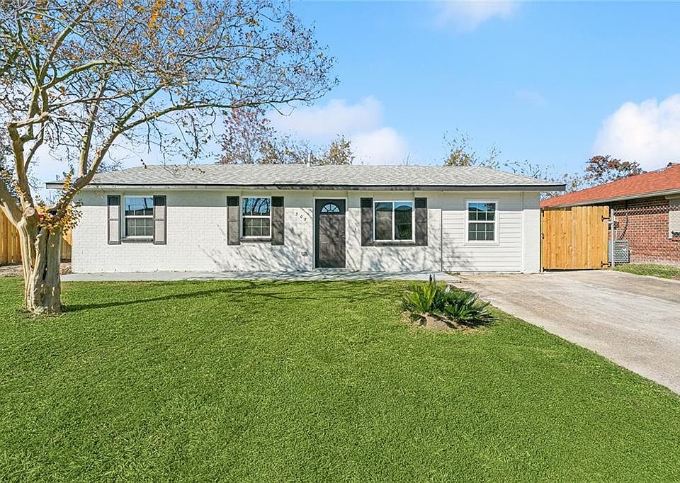 1st image of 305 Layman St