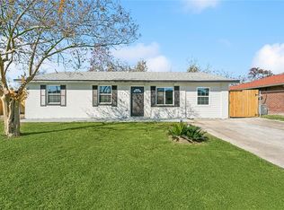 305 Layman St, Avondale, LA 70094
