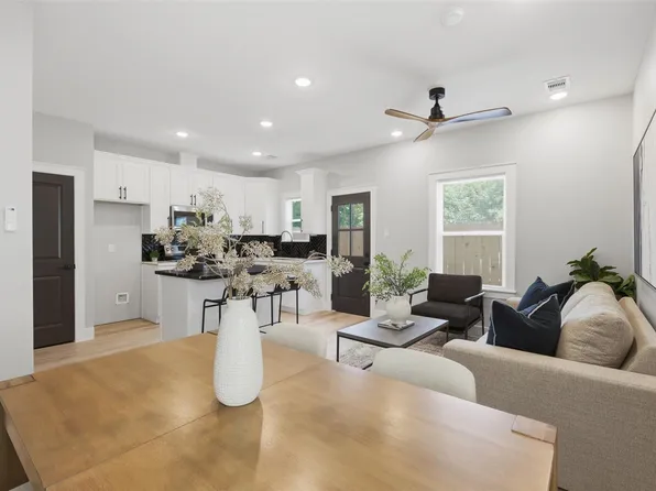 4719 Mallow St, Houston, TX 77033