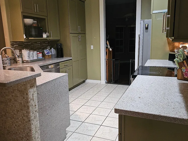 12410 Sullivan Rd — Photo 18