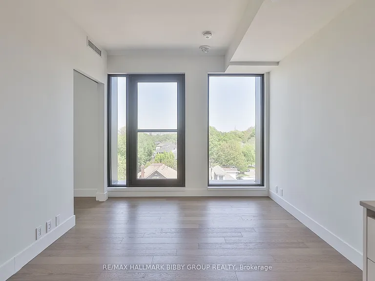 1414 Bayview Ave #506 — Photo 3
