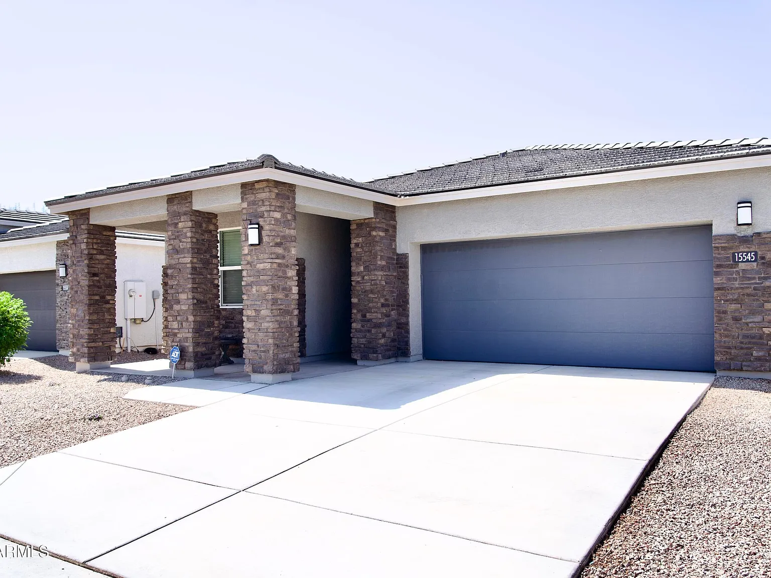 3 bed, 1611 sqft, $2,100 — Photo 3