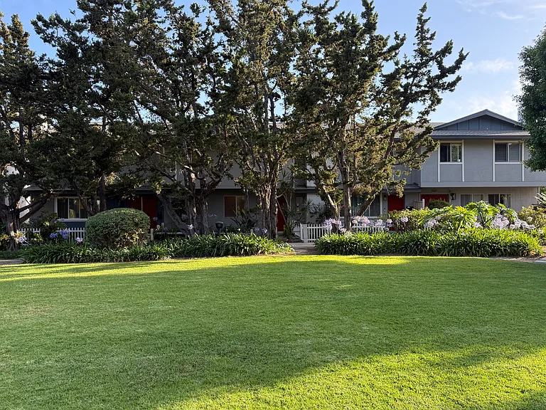 14665 Red Hill Ave — Photo 2