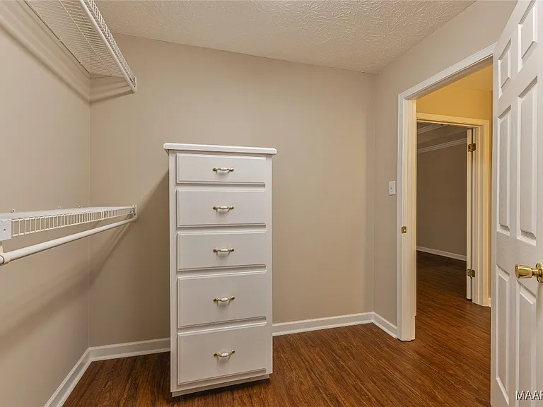1703 Pebble Creek Dr — Photo 29