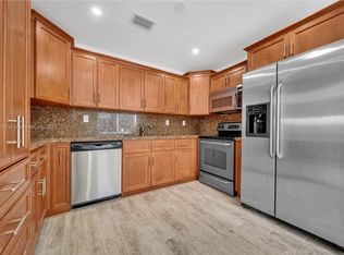 540 NW 43rd Ct, Miami, FL 33126