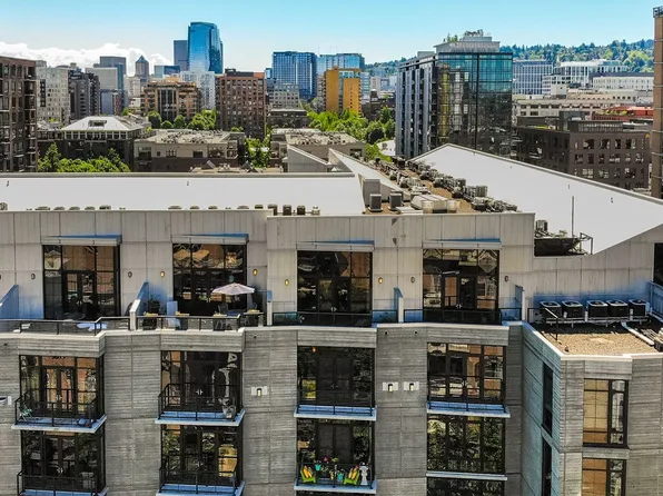 1030 NW 12th Ave APT 522, Portland, OR 97209