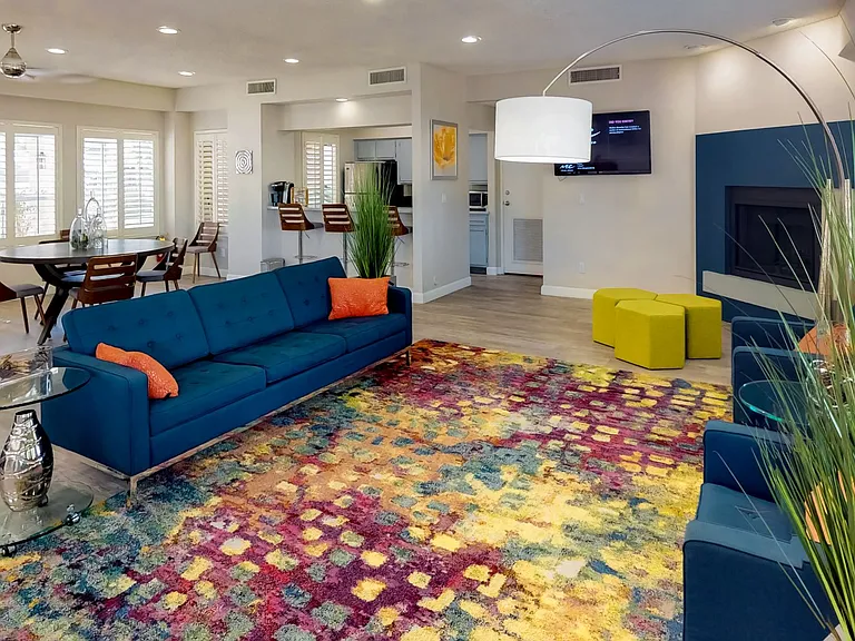 Gentrys Walk Apartments — Photo 16