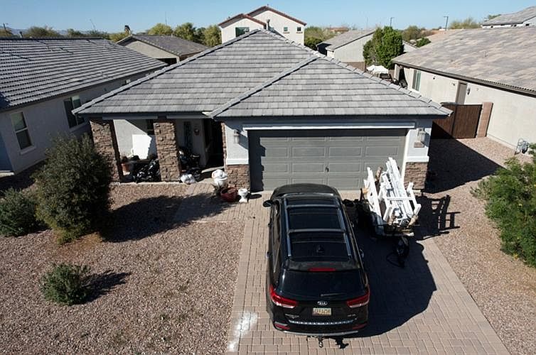 1st image of 16188 W Winslow Dr