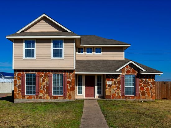 4017 Southern Trace Dr, College Station, TX 77845