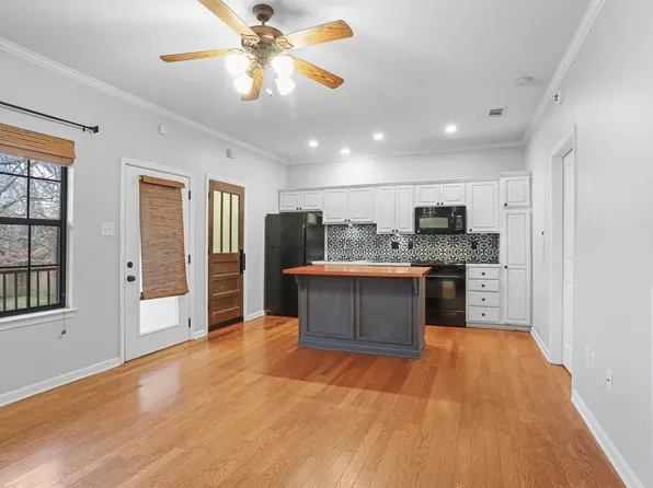 612 S Kenilworth Pkwy APT 2B, Baton Rouge, LA 70820