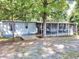 70 Ford Trl, Bracey, VA 23919