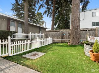 9013 8th Ave SW, Seattle, WA 98106