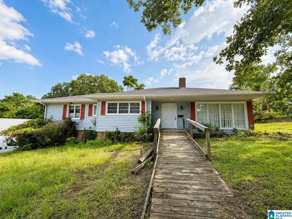 1744 Mountain Dr, Birmingham, AL 35217