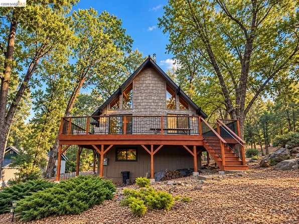 19007 Digger Pine St, Groveland, CA 95321