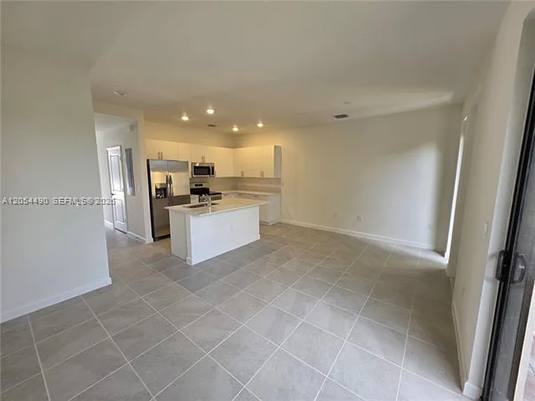 13847 SW 261st St #Townhouse 13847 — Photo 1