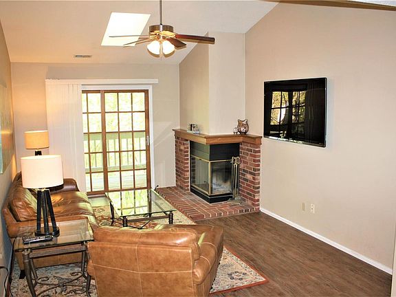 3rd image of 12940 Bryce Canyon Dr APT E