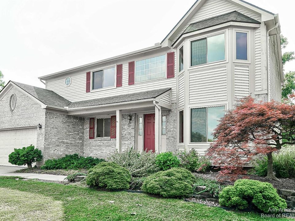 1st image of 2676 Chateau Ct
