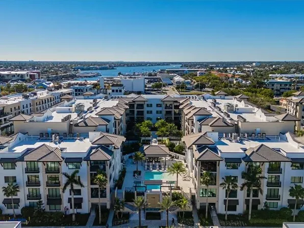 1130 3rd Ave S, Naples, FL 34102
