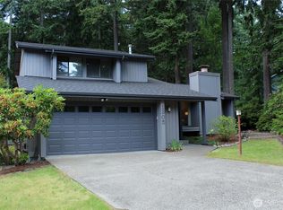 1305 37th Street Ct NW, Gig Harbor, WA