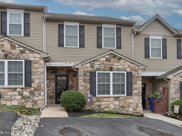 716 S 82nd St, Harrisburg, PA 17111