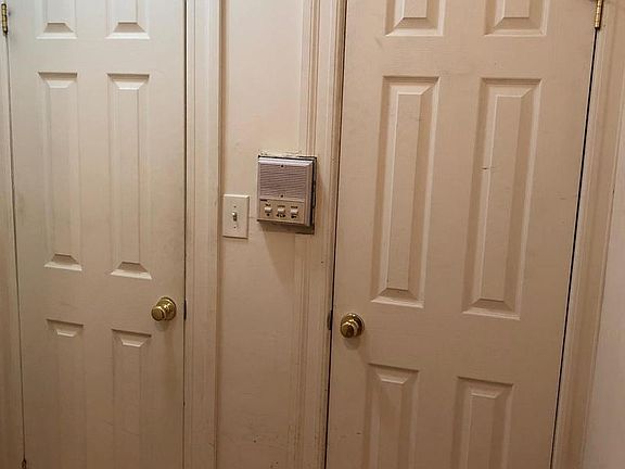 5th image of 427 Fort Washington Ave APT 4K