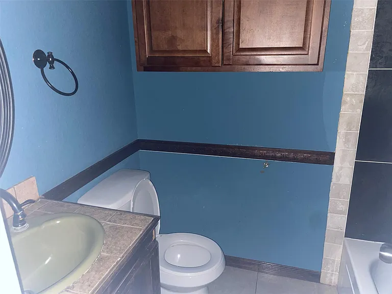 10751 Corona Ln — Photo 12