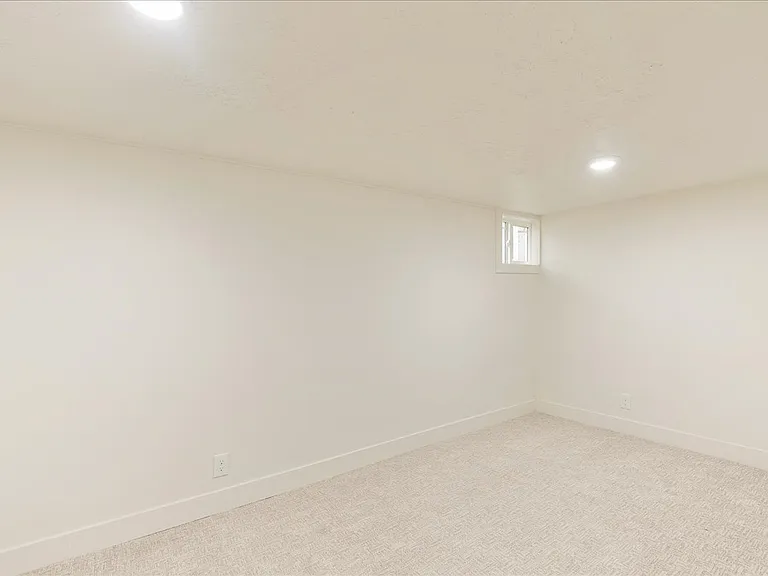 147 E Commonwealth Ave #2 — Photo 11