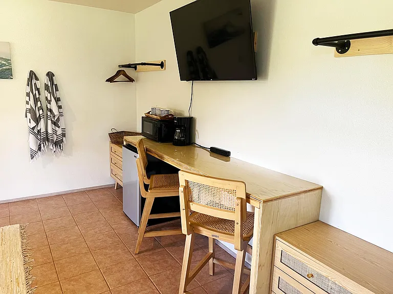 15-1485 Loke Rd #2 — Photo 9