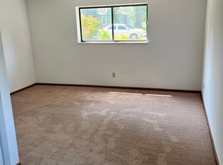 404 N Hesperia St APT A, Collinsville, IL 62234