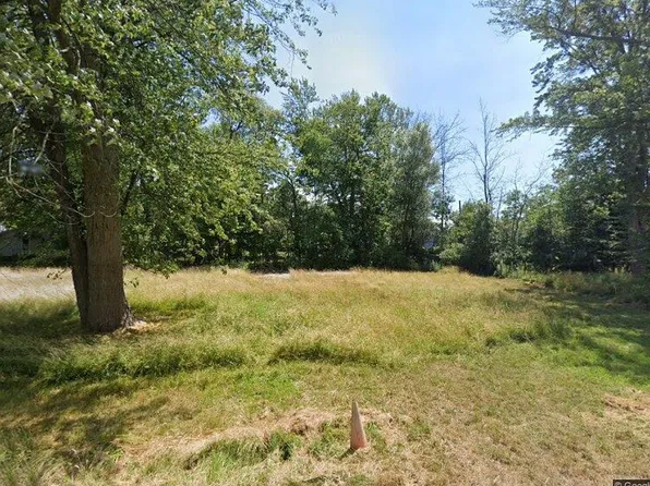139 Rosewood Ave, Angola, NY 14006