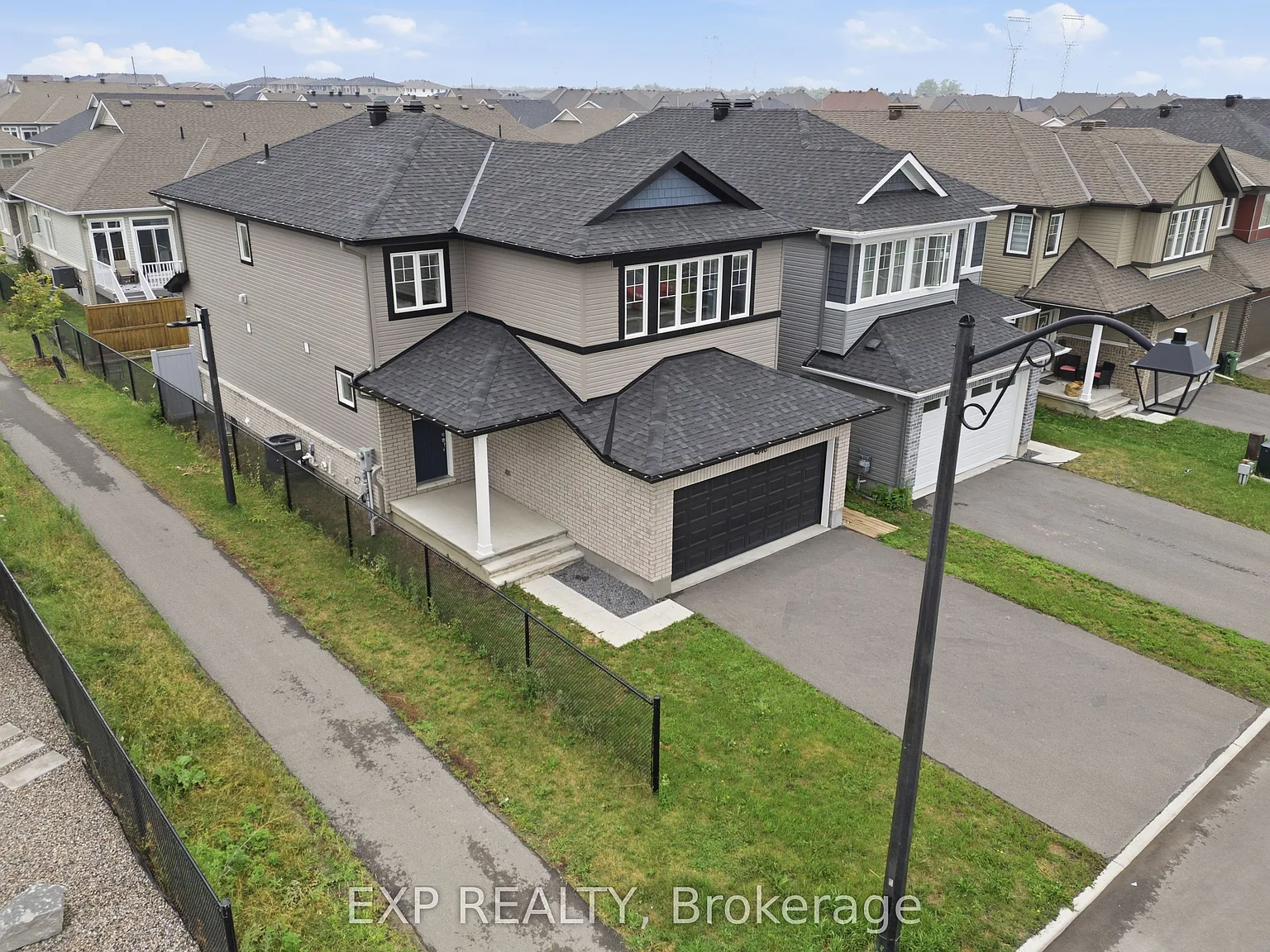 4 bed, $2,900 — Photo 3