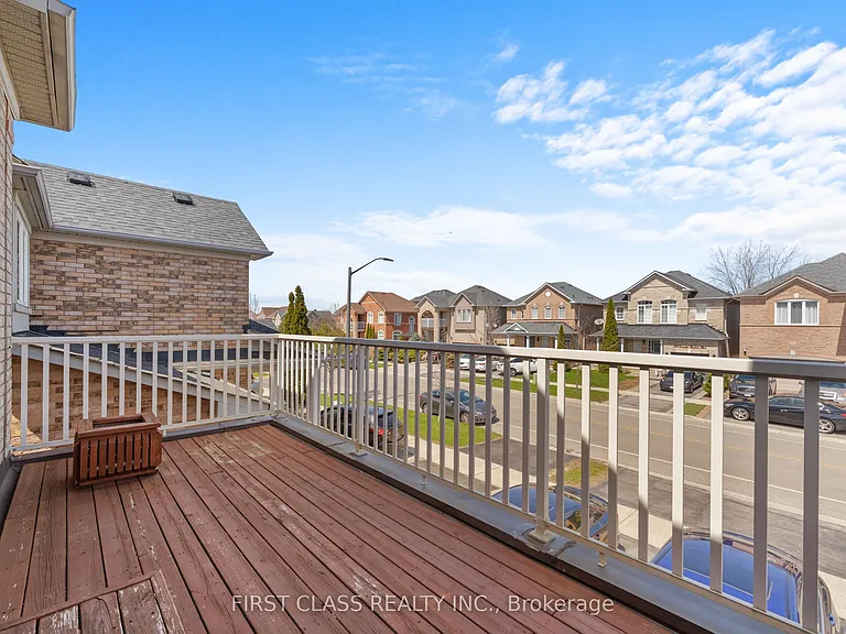 5554 Churchill Meadows Blvd #MAIN — Photo 23