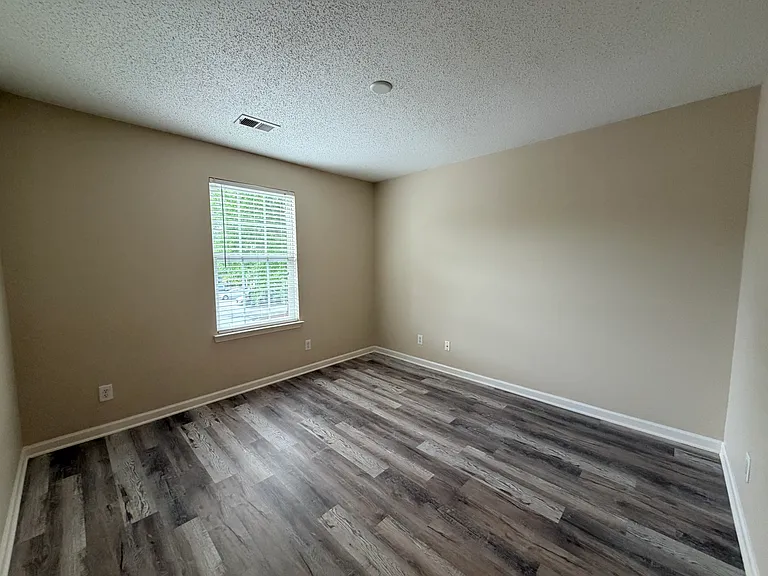 210 Bridford Downs Dr — Photo 18