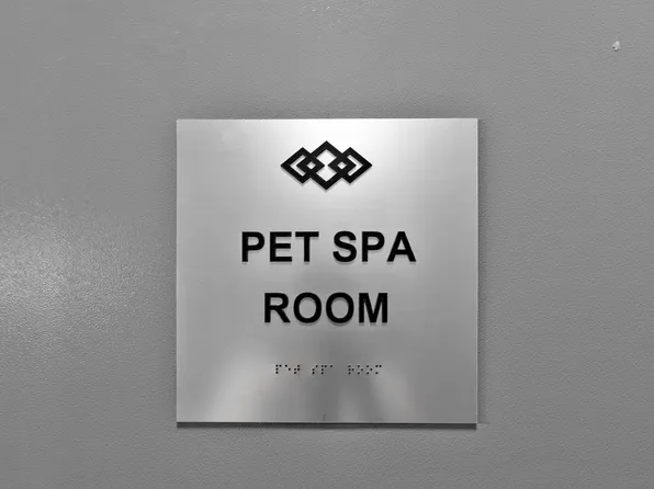 15 West End Avenue image 28 of 33