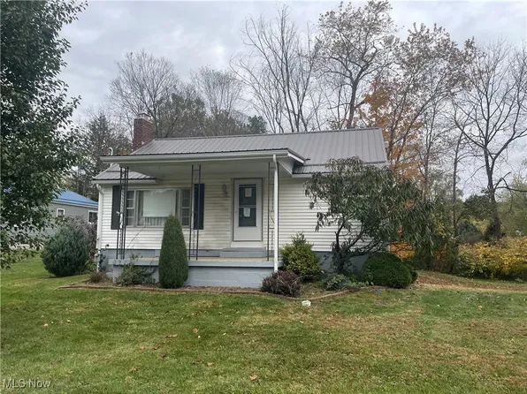 6161 Lily Ln SE, Amsterdam, OH 43903