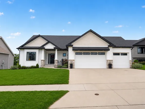 1987 31st St SW, Rochester, MN 55902