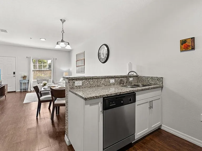 5356 Diplomat Ct #107 — Photo 13